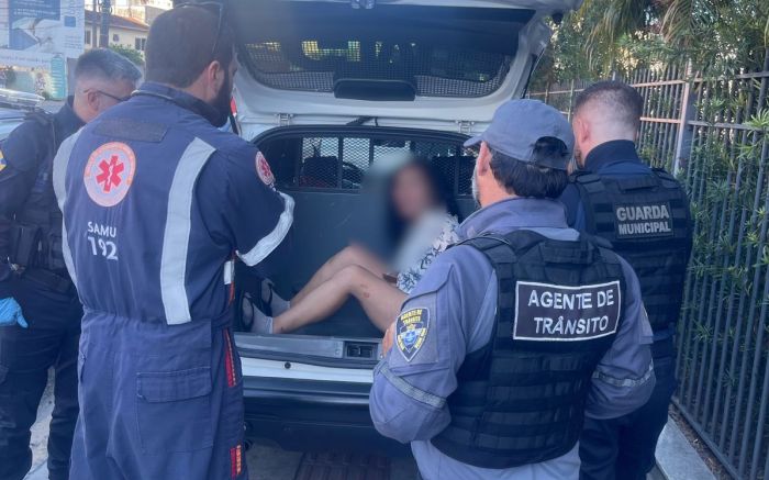 Violência aconteceu no centro de Itajaí (Foto: Divulgação/GMI)