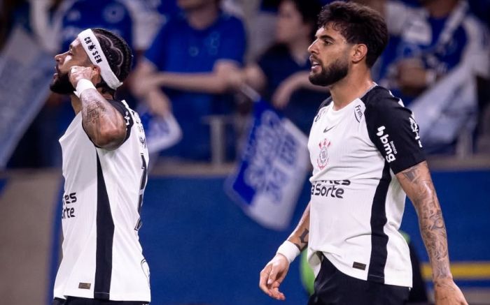 Memphis Depay fez o gol da vitória do Timão fora de casa (Foto: Rodrigo Coca/Corinthians)