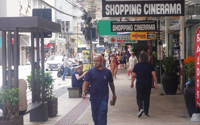 Valor ideal do mínimo para uma família de quatro pessoas deveria ser de R$ 7067,18, segundo o Dieese (Foto: Arquivo) 