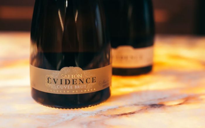 Evidence Cuvée Brut é feito com uvas Chardonnay e Pinot Noir (Foto: Divulgação)
