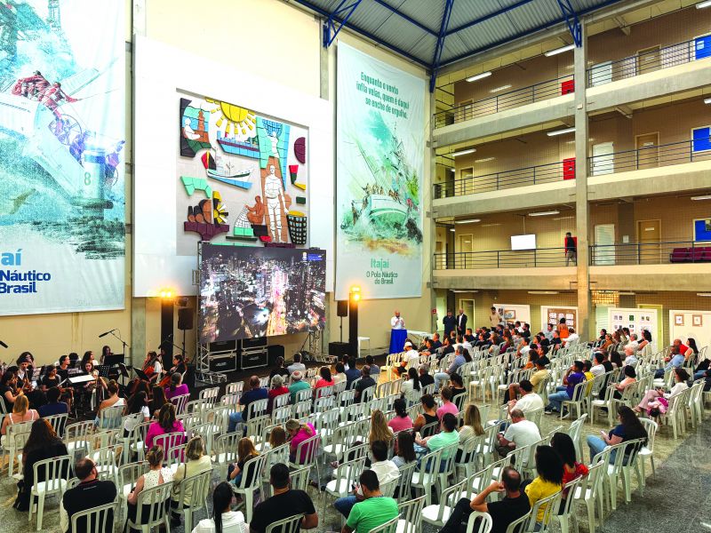 Prefeitura contemplou 104 famílias na terça