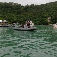 Polícia fiscaliza embarcações no Caixa d’Aço