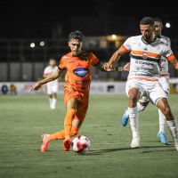 Camboriú recebe a Chape no Scarpelli, sua casa no estadual