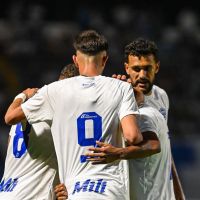 Barra busca a recuperação diante do Joinville em casa