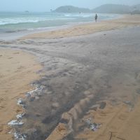 Manifestação contra derramamento de esgoto em Quatro Ilhas rola em Bombinhas