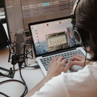 Lula sanciona lei que regulamenta a profissão de multimídia no Brasil