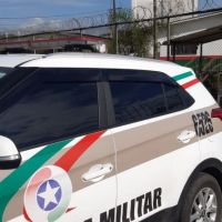 Ladrão se joga no rio pra tentar escapar da prisão em Itajaí