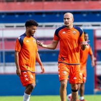 Camboriú recebe o Criciúma para carimbar classificação