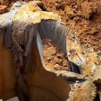 Sob risco de perder Bandeira Azul, Piçarras investiga esgotos sobre a restinga