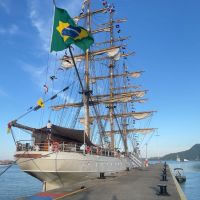 Veleiro Cisne Branco terá visitação no domingo
