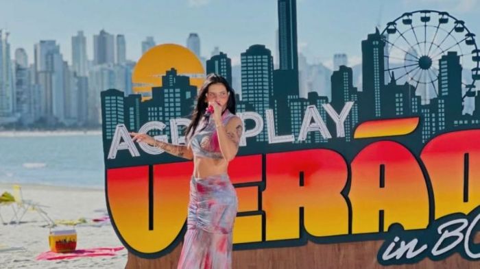 Ana Castela se apresentará no sábado de carnaval em Balneário Camboriú (Foto: Reprodução)