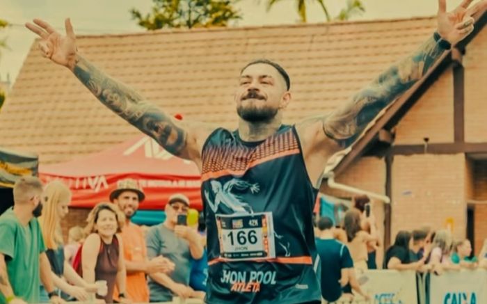 Jhon deixa a esposa e três filhos (Foto: Reprodução)