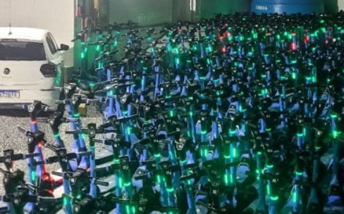 Empresa já teve cerca de 700 patinetes recolhidos dos 1500 que teria na cidade (Foto: Arquivo/Divulgação/PMBC)