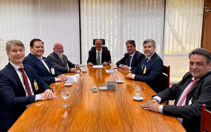 Encontro foi nesta quarta-feira (Foto: Divulgação)