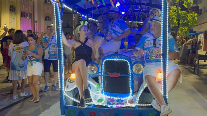 Folia de carnaval é tradição em Itajaí (Foto: Divulgação/Arquivo)