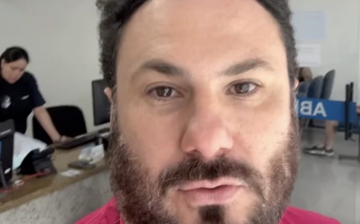 Empresário usou as redes sociais para denunciar o sumiço do veículo de luxo e questionar a liberação feita pela BC Trânsito (Foto: Redes Sociais)