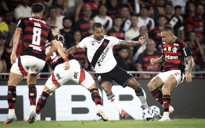 Lanterna no seu grupo fez Flamengo mudar planejamento para o clássico (Foto: Matheus Lima/Vasco)
