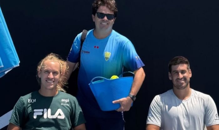 Brasileiros derrotaram holandeses por 2 sets a 0 na Austrália (Foto: Divulgação)