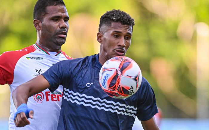 Barra busca a terceira vitória seguida no estadual (Foto: Tiago Winter)