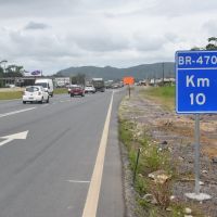 BR 470 em Navegantes começa a manhã com tranqueira