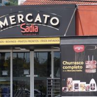 Primeira loja do Mercato Sadia em SC fecha as portas em Itajaí