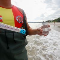 Ambientalistas criticam o aumento de praias poluídas