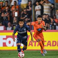 Com gol polêmico, Barra vence o Santa Catarina e avança para a semifinal