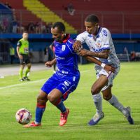 Marcílio toma o empate do Carlos Renaux nos acréscimos com um jogador a mais