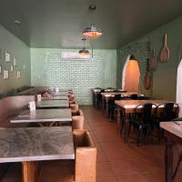 Cappi Forneria mistura café, pizza e alma italiana no centro da cidade