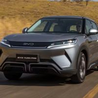 BYD aposta no híbrido flex para relançar o Yuan Pro
