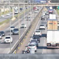 Dois acidentes envolvendo motos congestionam a BR 101 em Itajaí