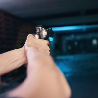 Homem é assassinado em tiroteio