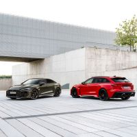 Audi RS 5 estreia nova era com motor elétrico e V6 biturbo