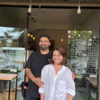 Pé de Café transforma xícaras em encontros há quatro anos em Balneário Camboriú