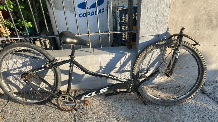 Populares dizem que ciclista morreu após tentativas de reanimação, bombeiros ainda não confirmaram oficialmente a morte (Foto: Reprodução e Leitor)
