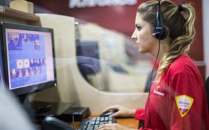 Por meio de aplicativos exclusivos, os clientes acompanham imagens ao vivo (Foto: Divulgação)