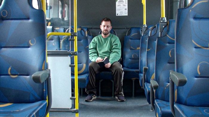 Desenhos criados durante deslocamentos em ônibus fazem parte do projeto (Crédito: divulgação)