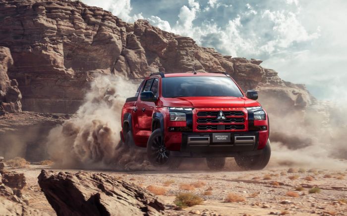 Triton 2026 chega ao Brasil com visual renovado e foco total no 4x4 (Foto: Divulgação)