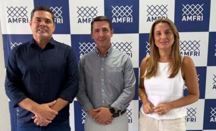 Troca no comando aconteceu nesta quinta-feira (Foto: Divulgação)