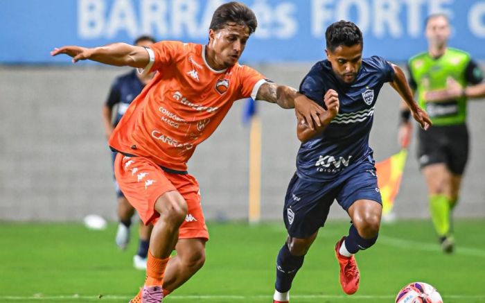 Barra vence o Camboriú e está na final do Catarinense