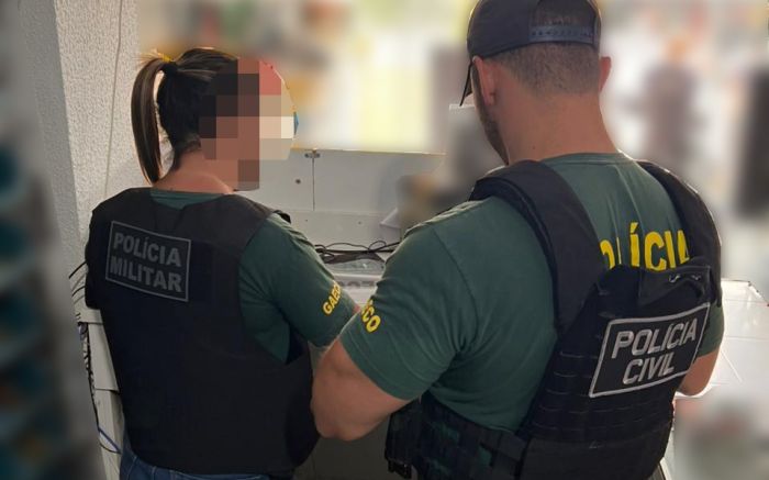 Homem foi preso em flagrante (Foto: Gaeco)