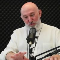 Padre de Itajaí e fiéis cruzam a fronteira de Israel com o Egito