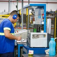 Nauterra faz feirão de empregos para início imediato em Itajaí