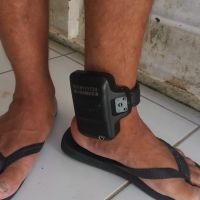 Câmara aprova tornozeleira para agressor e permite medida imediata por delegado