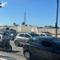 Trânsito trava Joca Brandão e Caninana no horário de pico