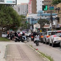Caminho pra Univali já tá congestionado