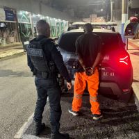 Homem é preso suspeito de importunação sexual contra menores em Balneário Camboriú