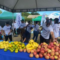 Voluntariado de Águas de Camboriú participa da limpeza do rio em comemoração ao Dia Mundial da Água, neste domingo (22)