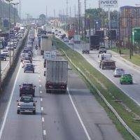 Motoristas encaram até 4 horas de fila na BR 101 entre Itajaí e BC