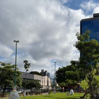 Fim de semana de calor e pancadas de chuva em SC